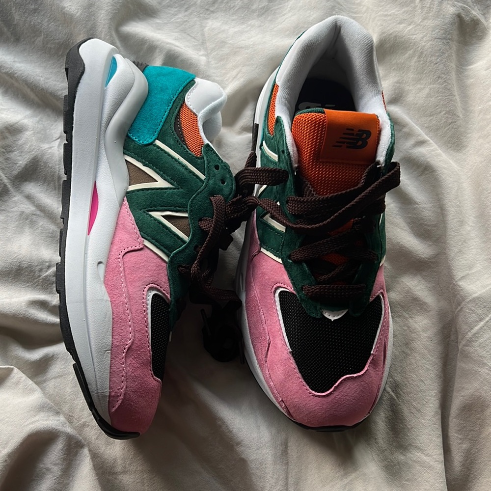 New Balance multicolor sneakers